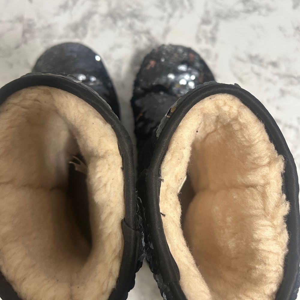 Ugg Glitter Boots - image 3